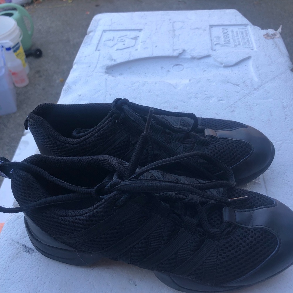 BLOCH Women’s Black Mesh Suede Split Sole Dance Shoes Size 7